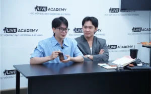 Khi livestream bị mất app, lộ mặt mộc – Làm gì cho “ngầu”?