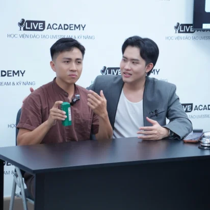K62 chính thức thực hành livestream – Dám làm để trưởng thành