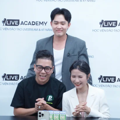 K61 live đôi – Khi sự phối hợp tạo nên một phiên livestream cuốn hút