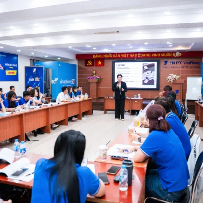 Tập đoàn bưu chính viễn thông Việt Nam (VNPT) tham gia khóa đào tạo tự tin livestream bán hàng hiệu quả của LIVE Academy