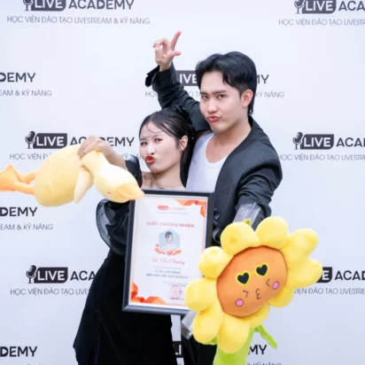 Tốt nghiệp khóa 61 – Khóa học tự tin livestream bán hàng hiệu quả