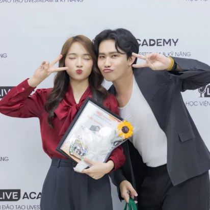 Tốt nghiệp khóa 54 – Khóa học tự tin livestream bán hàng hiệu quả