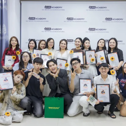 Tốt nghiệp khóa 54 – Khóa học tự tin livestream bán hàng hiệu quả