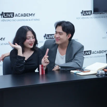 K60 và buổi thực hành livestream đầu tiên