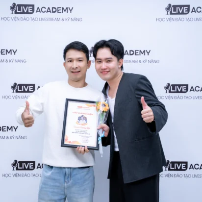 Tốt nghiệp khóa 61 – Khóa học tự tin livestream bán hàng hiệu quả