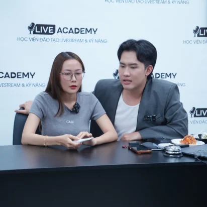 K62 chính thức thực hành livestream – Dám làm để trưởng thành