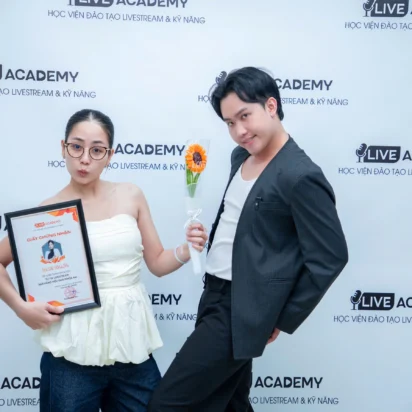 Tốt nghiệp khóa K64 – Khóa học tự tin livestream bán hàng hiệu quả