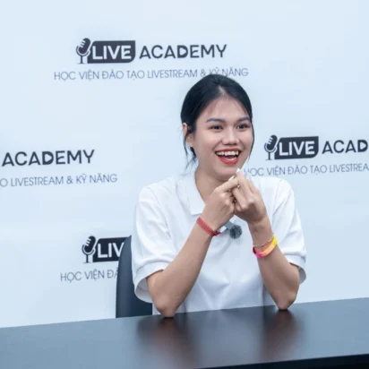 Tốt nghiệp khóa K63 – Khóa học tự tin livestream bán hàng hiệu quả