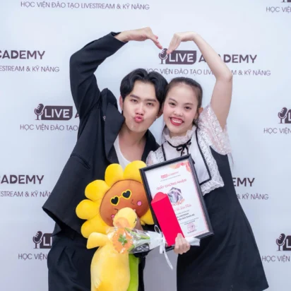 Tốt nghiệp khóa K65 – Khóa học tự tin livestream bán hàng hiệu quả