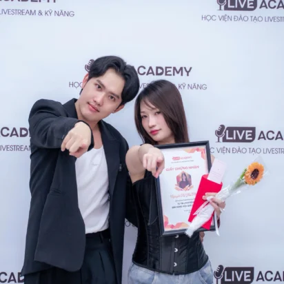 Tốt nghiệp khóa K65 – Khóa học tự tin livestream bán hàng hiệu quả