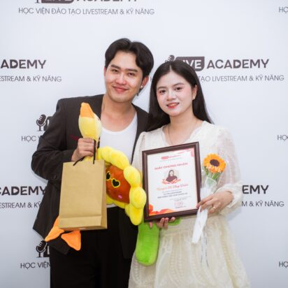 TỐT NGHIỆP KHÓA 62 – KHÓA HỌC TỰ TIN LIVESTREAM BÁN HÀNG HIỆU QUẢ