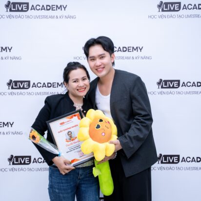 TỐT NGHIỆP KHÓA 61 – KHÓA HỌC TỰ TIN LIVESTREAM BÁN HÀNG HIỆU QUẢ