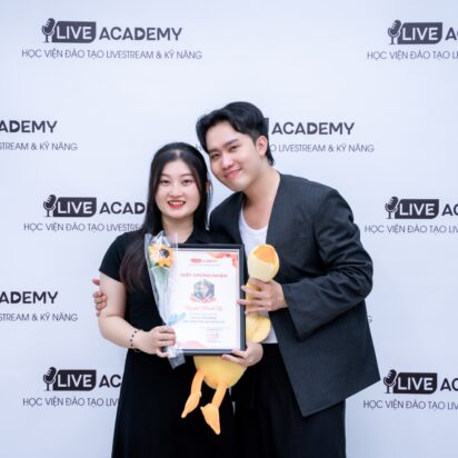 TỐT NGHIỆP KHÓA 61 – KHÓA HỌC TỰ TIN LIVESTREAM BÁN HÀNG HIỆU QUẢ
