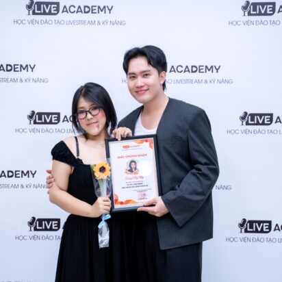 TỐT NGHIỆP KHÓA 61 – KHÓA HỌC TỰ TIN LIVESTREAM BÁN HÀNG HIỆU QUẢ