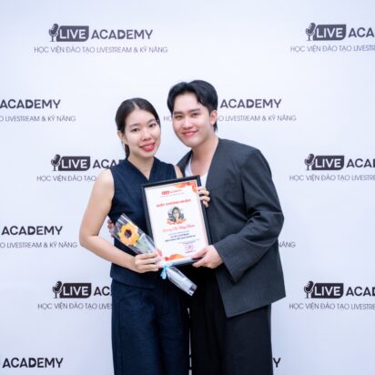 TỐT NGHIỆP KHÓA 61 – KHÓA HỌC TỰ TIN LIVESTREAM BÁN HÀNG HIỆU QUẢ
