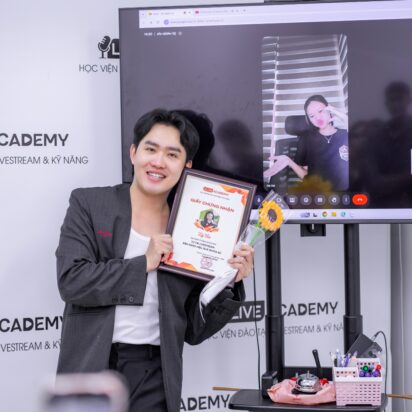 TỐT NGHIỆP KHÓA 62 – KHÓA HỌC TỰ TIN LIVESTREAM BÁN HÀNG HIỆU QUẢ