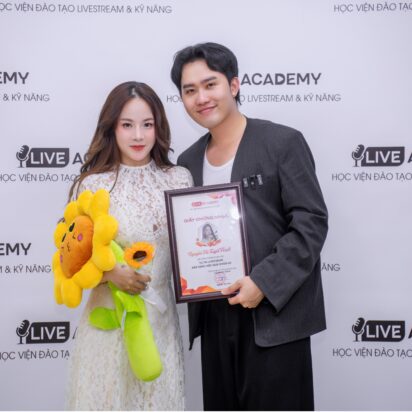 TỐT NGHIỆP KHÓA 62 – KHÓA HỌC TỰ TIN LIVESTREAM BÁN HÀNG HIỆU QUẢ