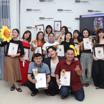 KHÓA HỌC TỰ TIN LIVESTREAM BÁN HÀNG HIỆU QUẢ K56 CHÍNH THỨC KHÉP LẠI