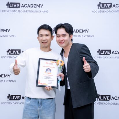 TỐT NGHIỆP KHÓA 61 – KHÓA HỌC TỰ TIN LIVESTREAM BÁN HÀNG HIỆU QUẢ