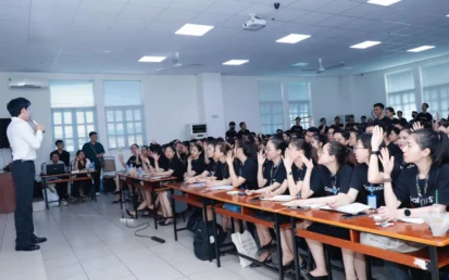 LIVE Academy đồng hành đào tạo livestream bán hàng cho gần 400 nhân viên Samsung TP.HCM