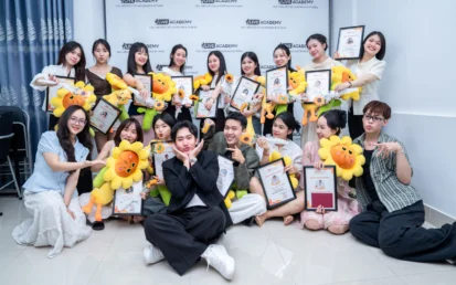 Tốt nghiệp khóa K63 – Khóa học tự tin livestream bán hàng hiệu quả