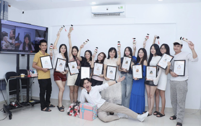 KHÓA HỌC TỰ TIN LIVESTREAM BÁN HÀNG HIỆU QUẢ - K43