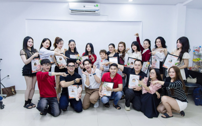 LIVE ACADEMY: TỔNG KẾT KHÓA HỌC TỰ TIN LIVESTREAM BÁN HÀNG K53