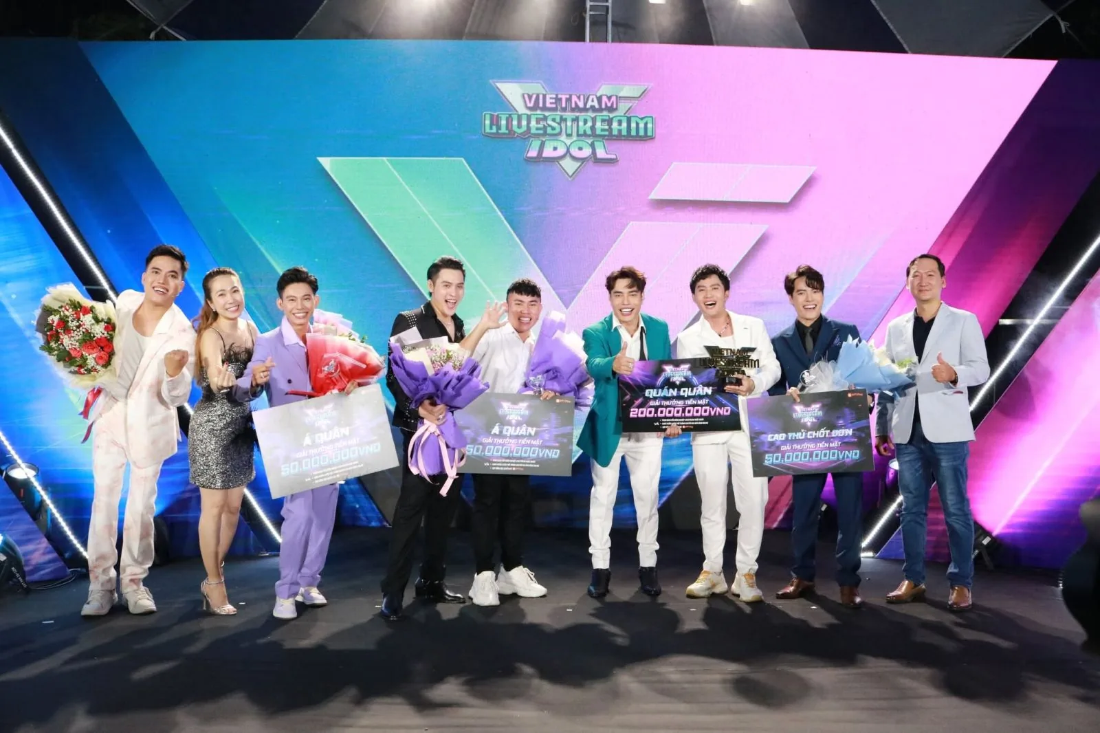 Quán quân Vietnam Livestream Idol – Thần Tượng Chốt Đơn do FPT tổ chức