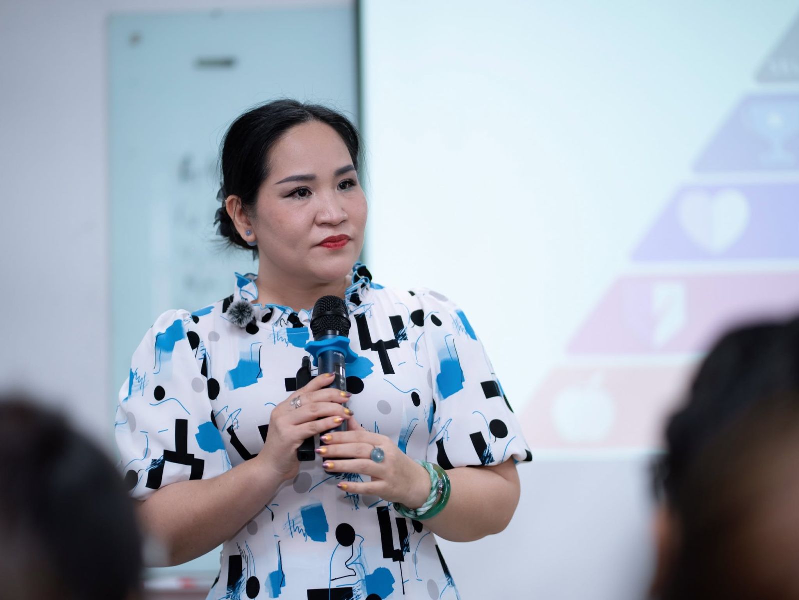 CLB Host Livestream tổ chức workshop cùng TS Tô Nhi A