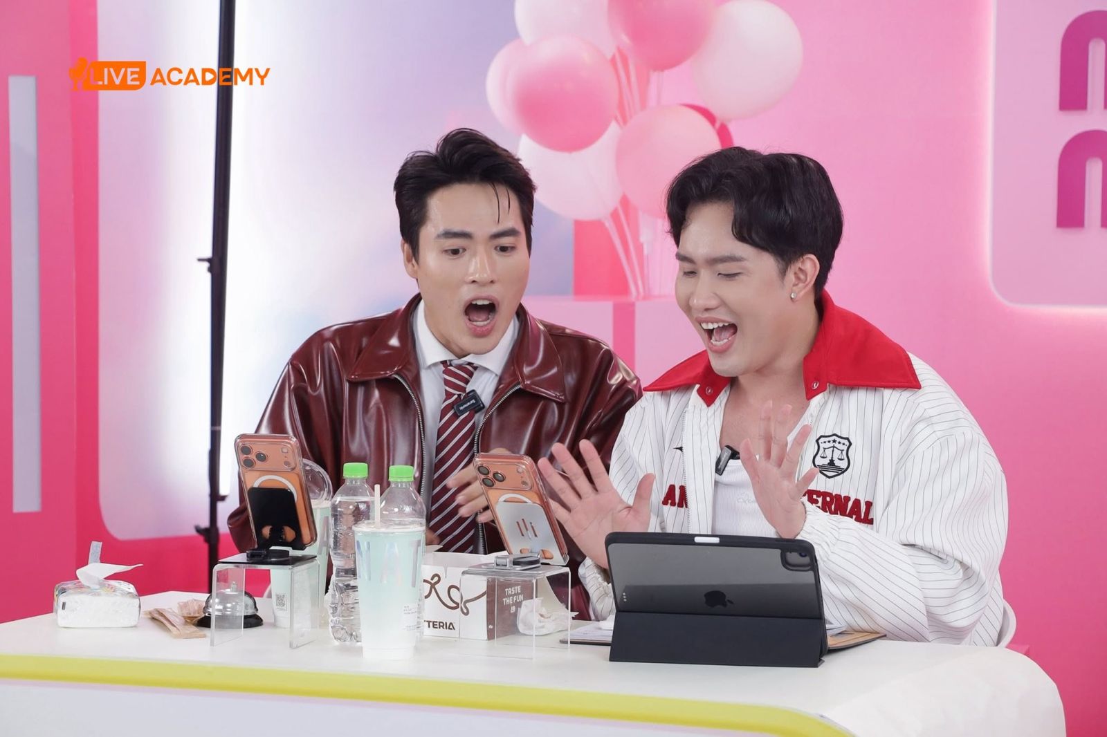 Cung cấp Host Livestream cho dự án MoMo
